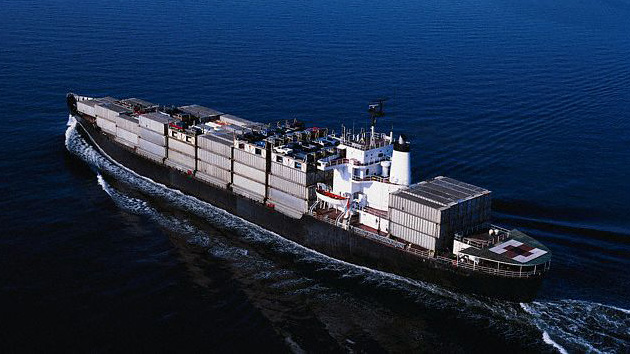 La Armada de EE.UU. busca convertir el agua del mar en combustible