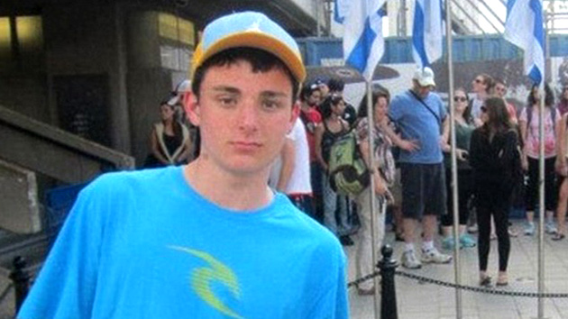 Neonazis apalean a un estudiante judío en una universidad en EE.UU.