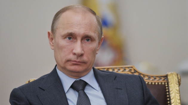 Vladímir Putin sanciona la ley que prohíbe la adopción de niños rusos a estadounidenses