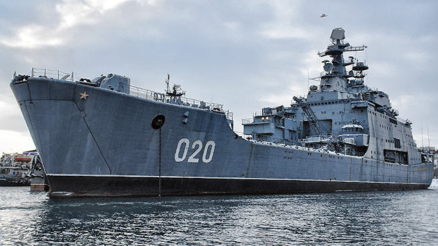 Rusia vende como chatarra su mayor buque de desembarco