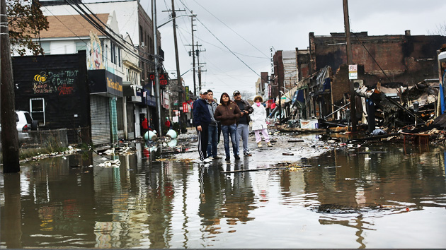 La supertormenta Sandy deja a su paso por EE.UU. 55 víctimas mortales