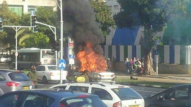 Fotos: Un coche explota cerca del Ministerio de Defensa en Tel Aviv