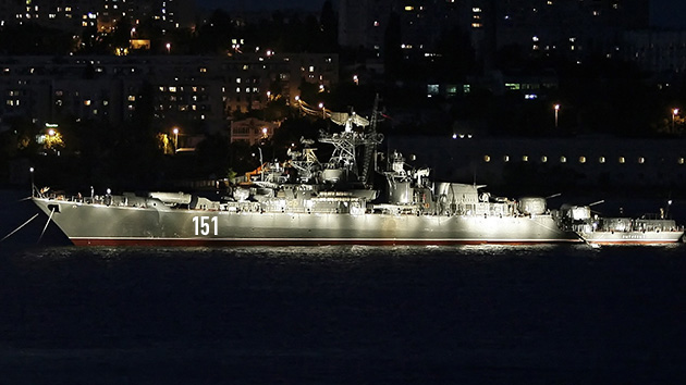 El gran buque ruso Azov se dirige a Siria